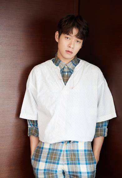 1位成综艺咖,2位小爆,4位大火_魏大勋_发展_陈学冬