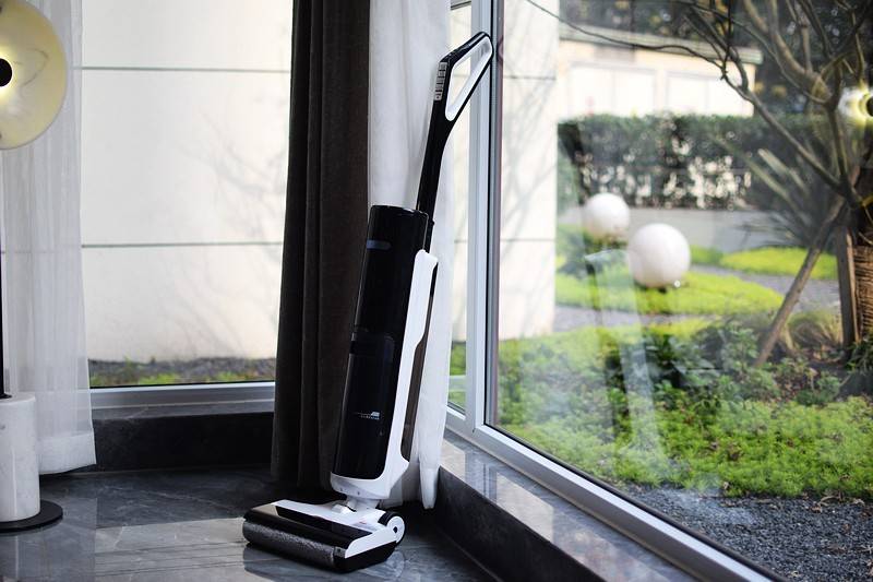 洗地机好用吗?选购时需要注意什么?旗舰洗地机推荐