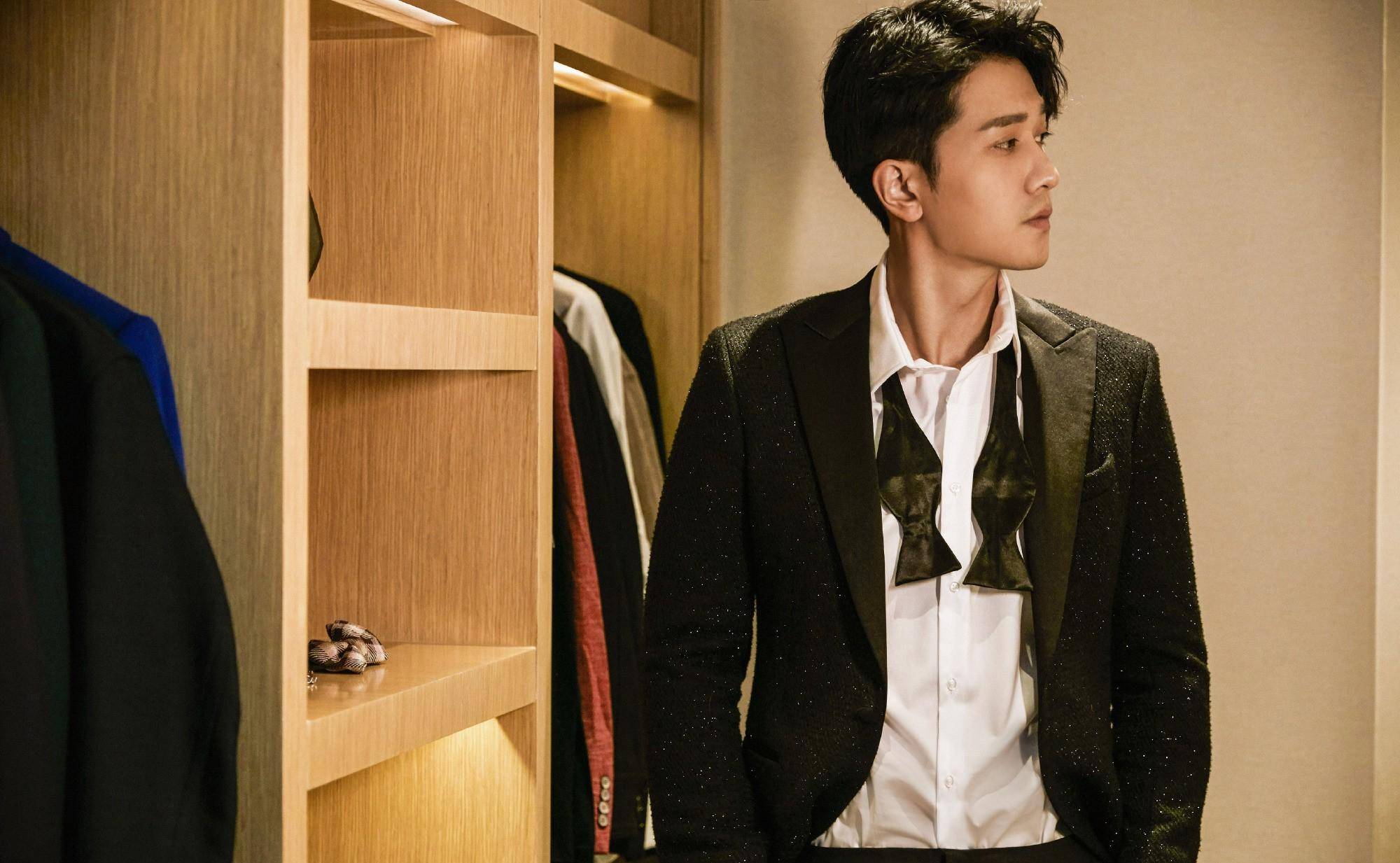 当彭冠英穿上西装,可霸道可温柔,帅气有型超迷人_因为_封潇_演技