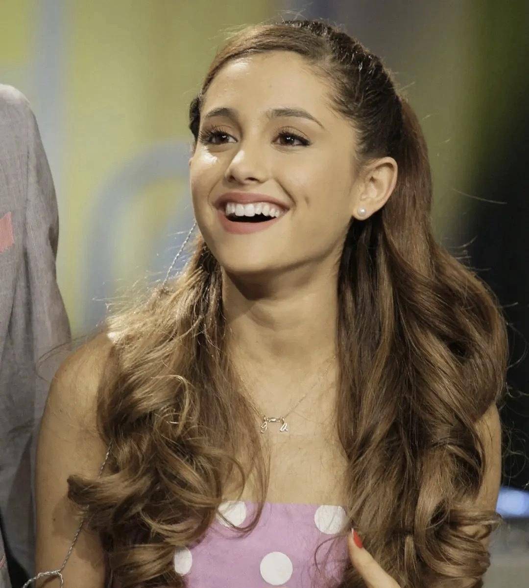 欧美女歌手才华横溢貌美如花 霉霉,卡姐,碧昂丝,a妹