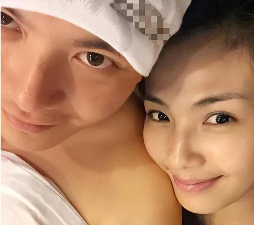因为彼时的刘涛已经有了正牌男友——李玮珉