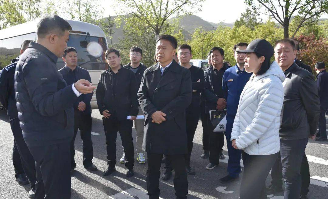 晋源区:张耀督导检查"五一"期间安全生产工作_应急_景区_企业