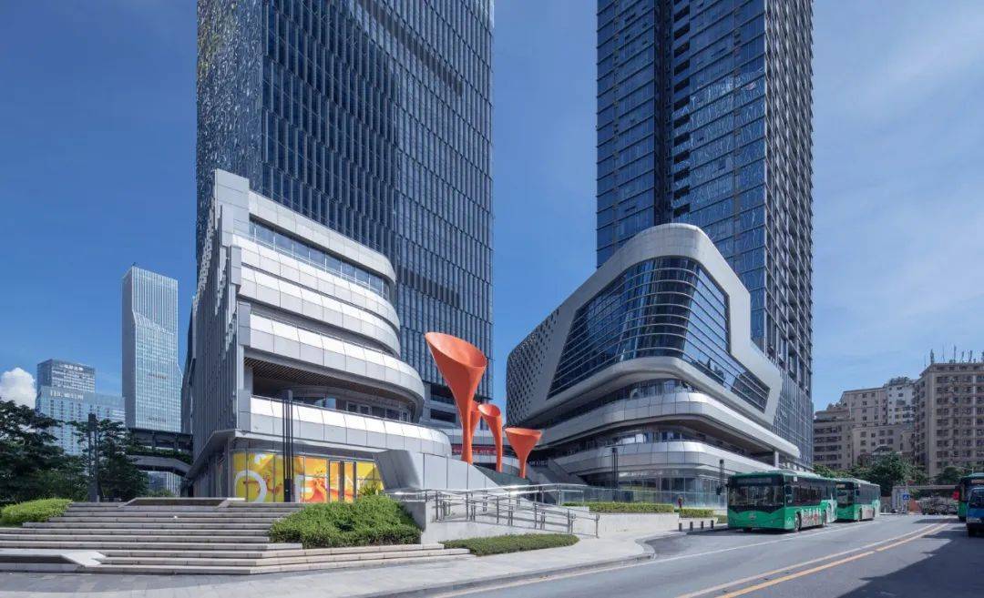 商业中心出入口-04天外来音中的回旋乐章of extraneous sounds