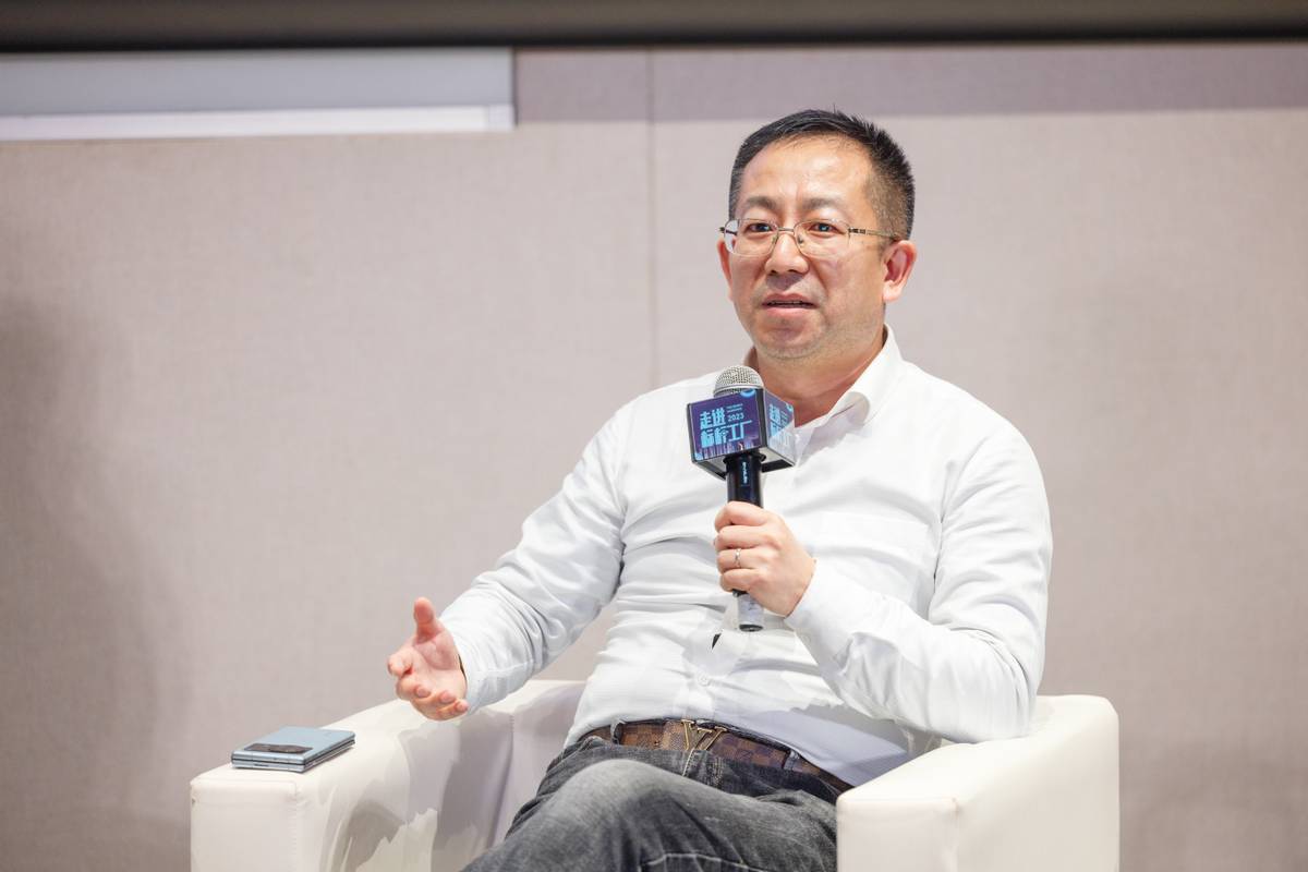 吴晓波对话vivo执行副总裁胡柏山:市场属于长期主义者_制造_行业_企业
