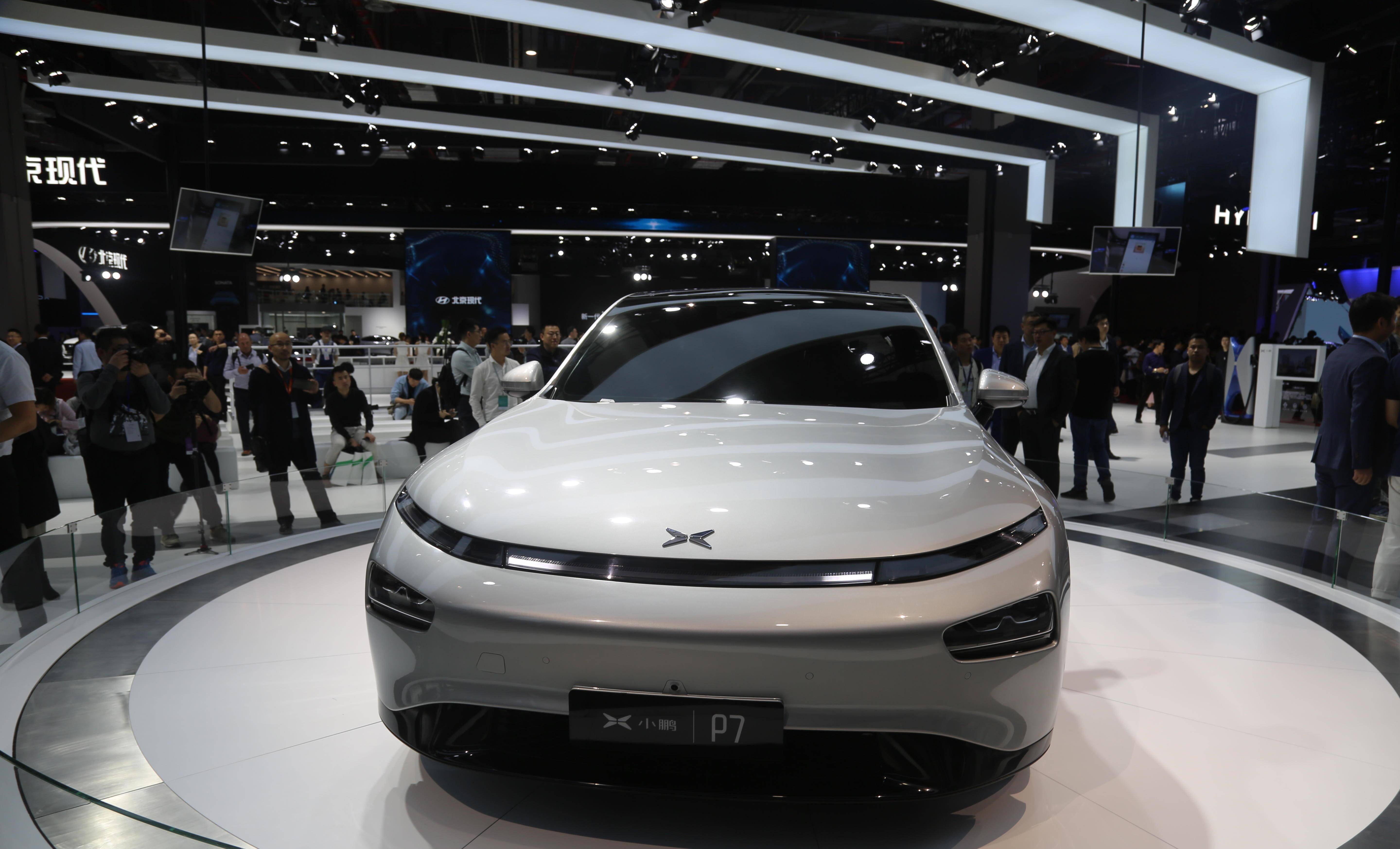 小鹏汽车-小鹏p7,互联网基因的智能电动轿跑,上海车展实拍!