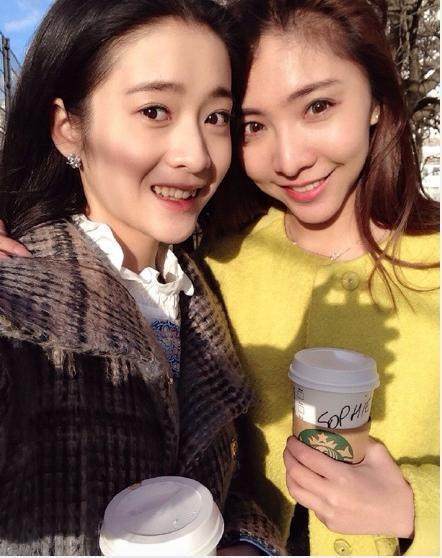 95后小花亲姐辱说粉丝,五年大粉脱粉回踩,大量聊天记录被曝光_张雪迎