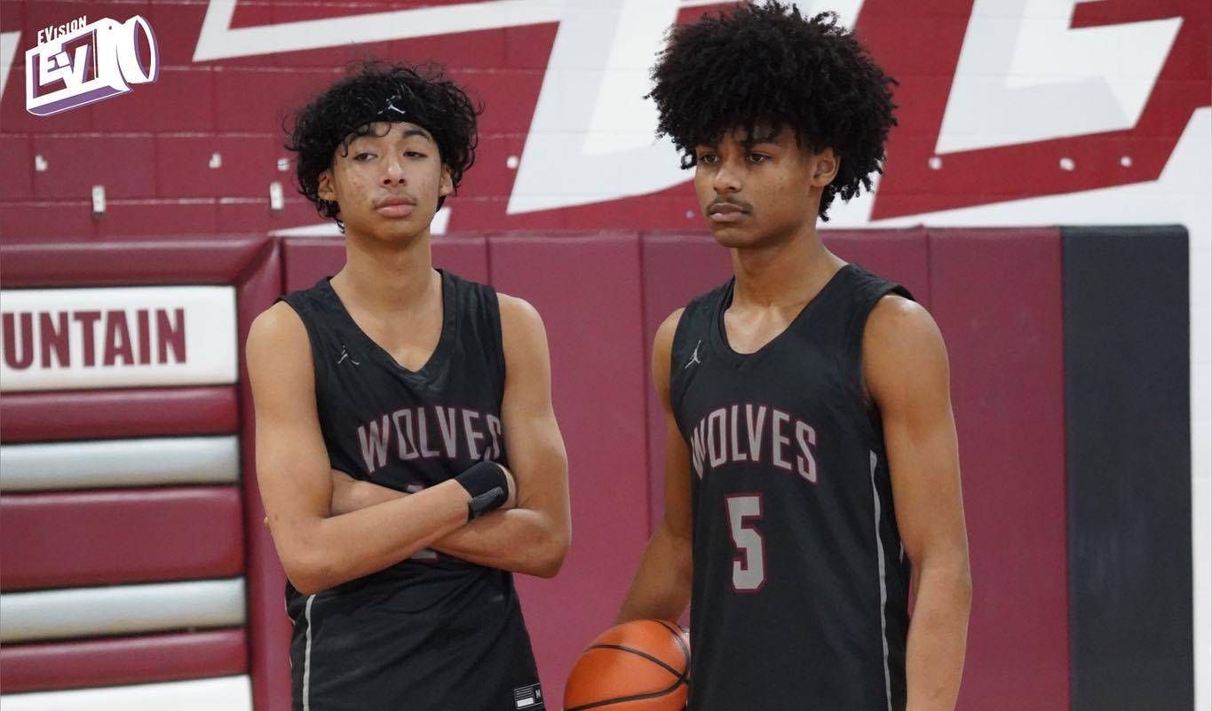 豪斯第17位,kaden house(凯登-豪斯)埃迪-豪斯的儿子,身高6-3(1米91)