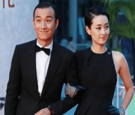 马伊琍有了新男友,他们年龄相差18岁,大家快来看看是谁.