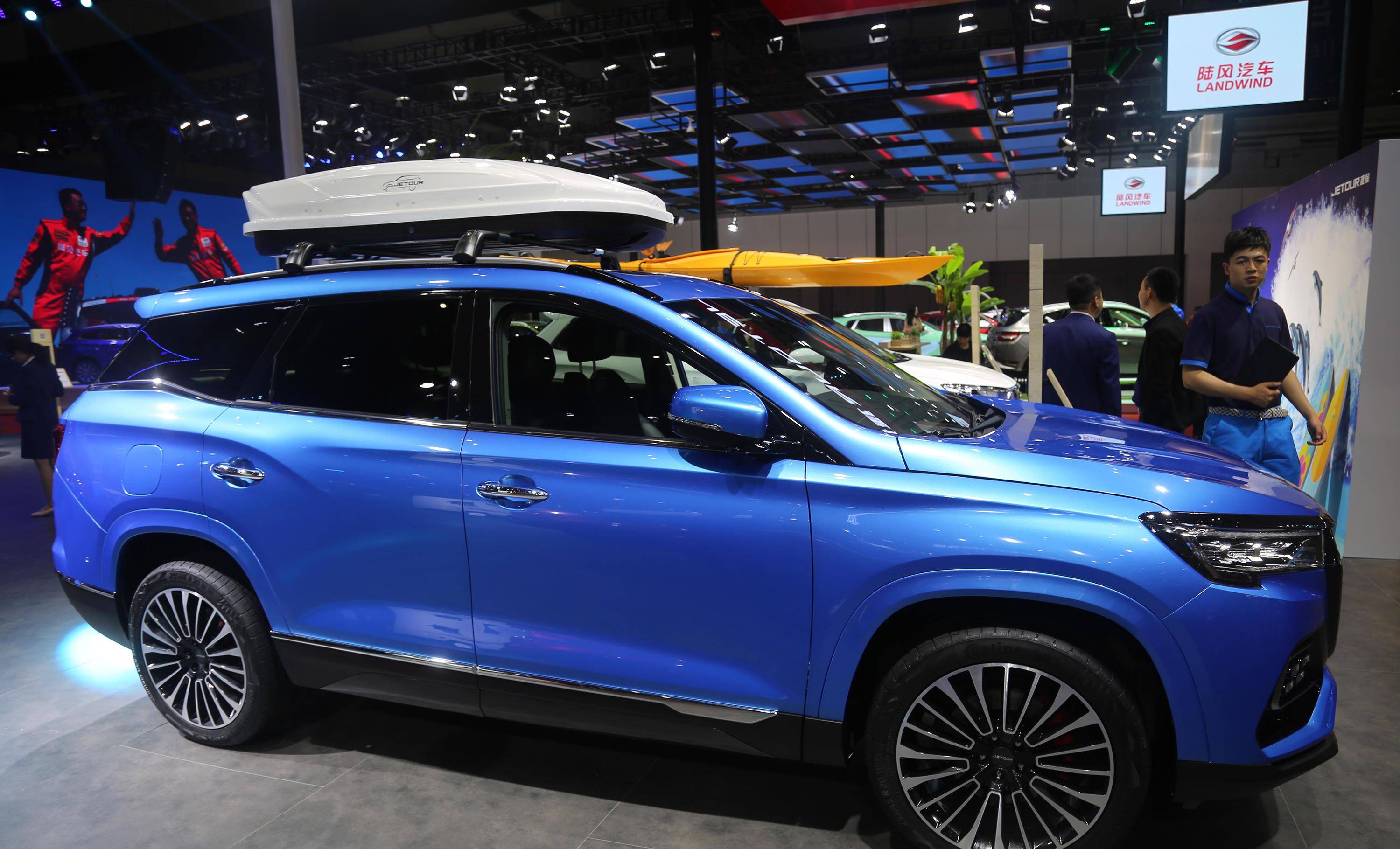 奇瑞控股捷途x95,7座中型旗舰运动型suv,上海车展实拍!