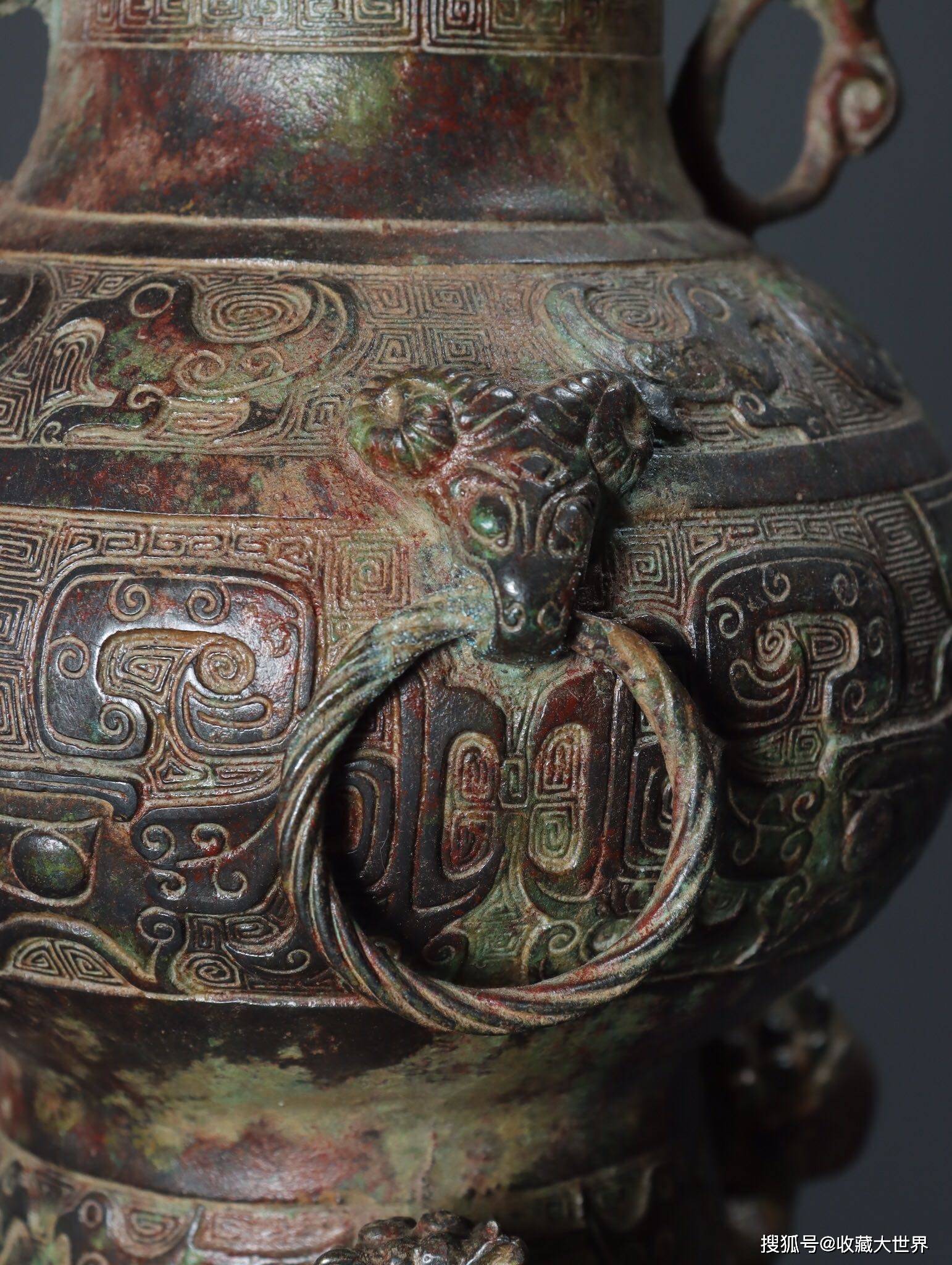 旧藏 青铜 兽纹 赏瓶_全品_锈斑_造型