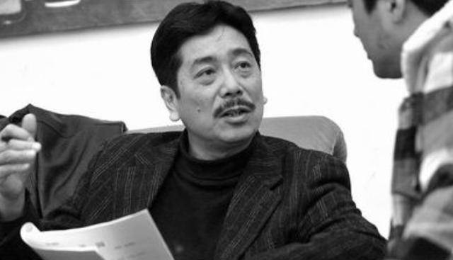 周令飞:与祖父鲁迅神似,却为爱情远赴台湾,曾靠卖爆米花度日_先生