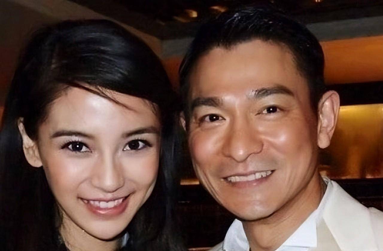 angelababy的凄惨处境_黄晓明_李菲儿_刘德华