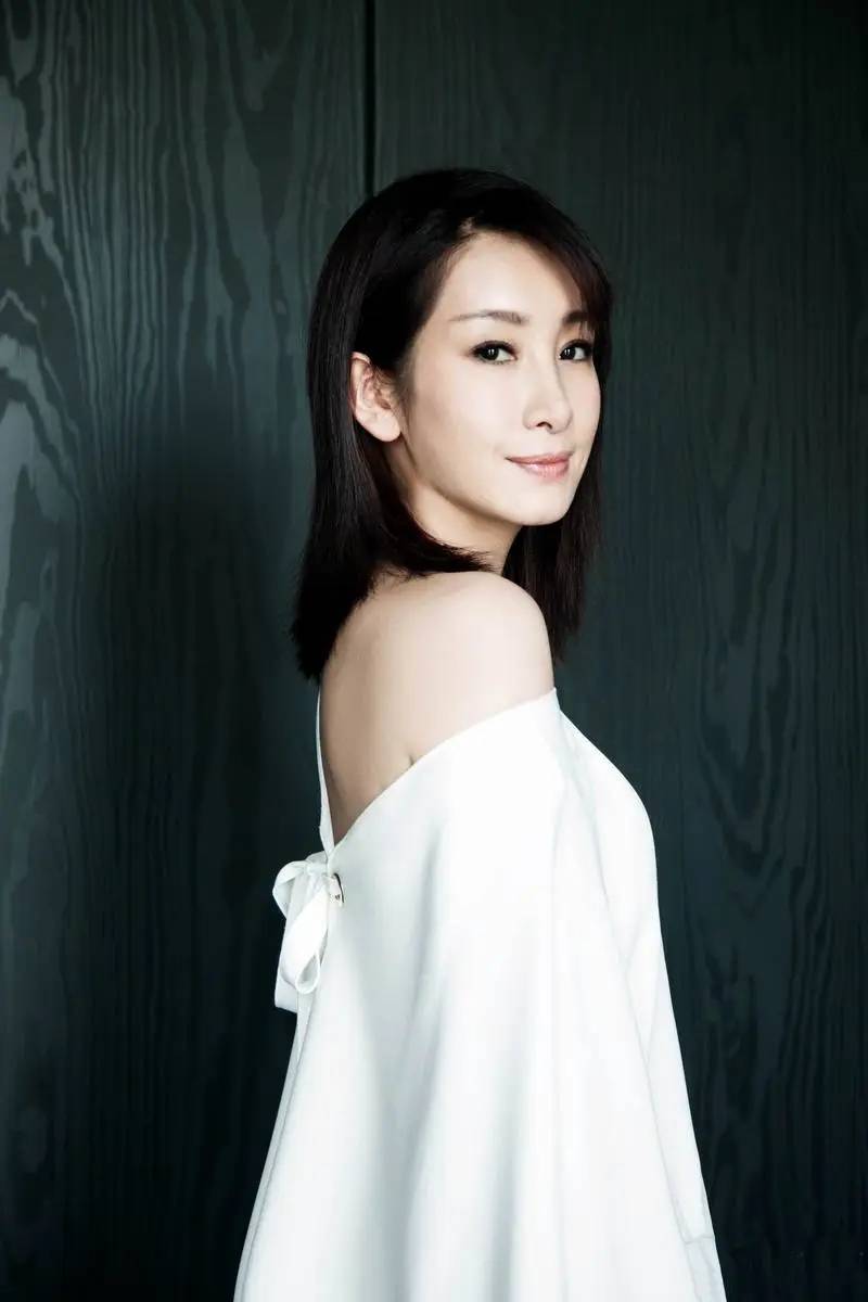 秦海璐:怀孕时小叔子公公相继去世,生娃后对婆婆好的亲妈都吃醋_因为