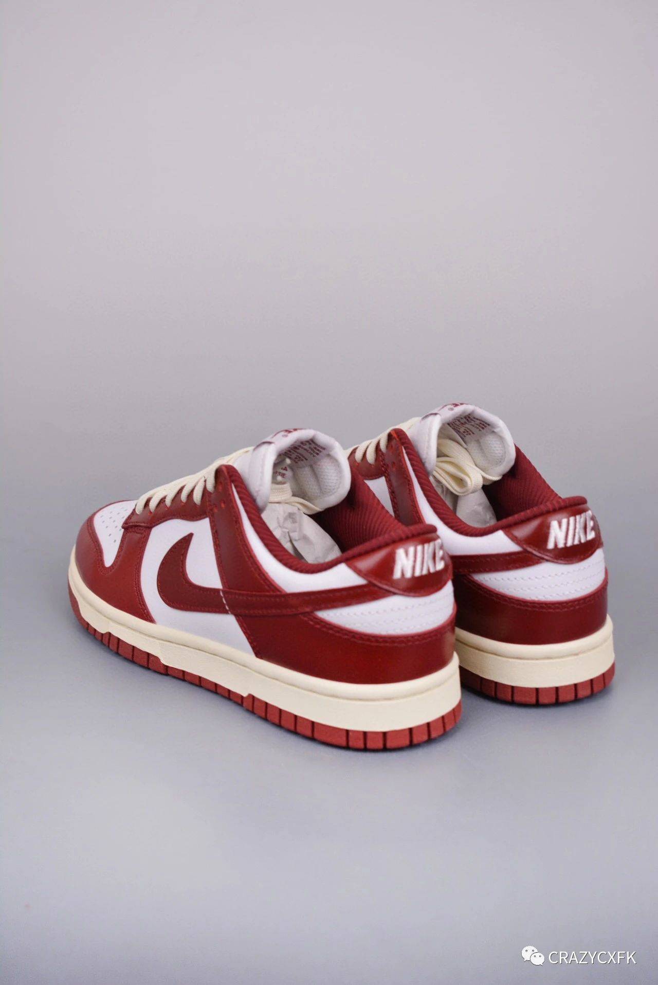 耐克 nike sb dunk low team red 白红复古低帮运动鞋