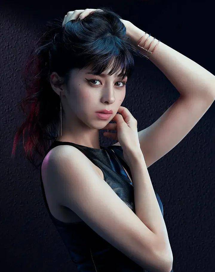 日本混血美女女星-中条彩未,清纯又性感,人美身材好美女图写真_电影