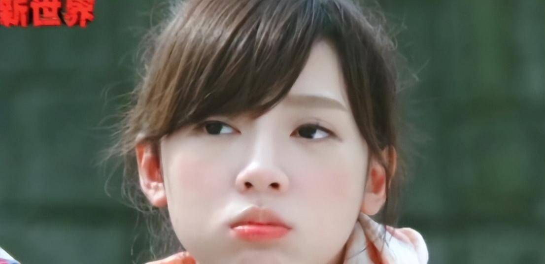 可云不发疯竟这么美?这女二是来砸场子的?_琼瑶_剧里_徐露