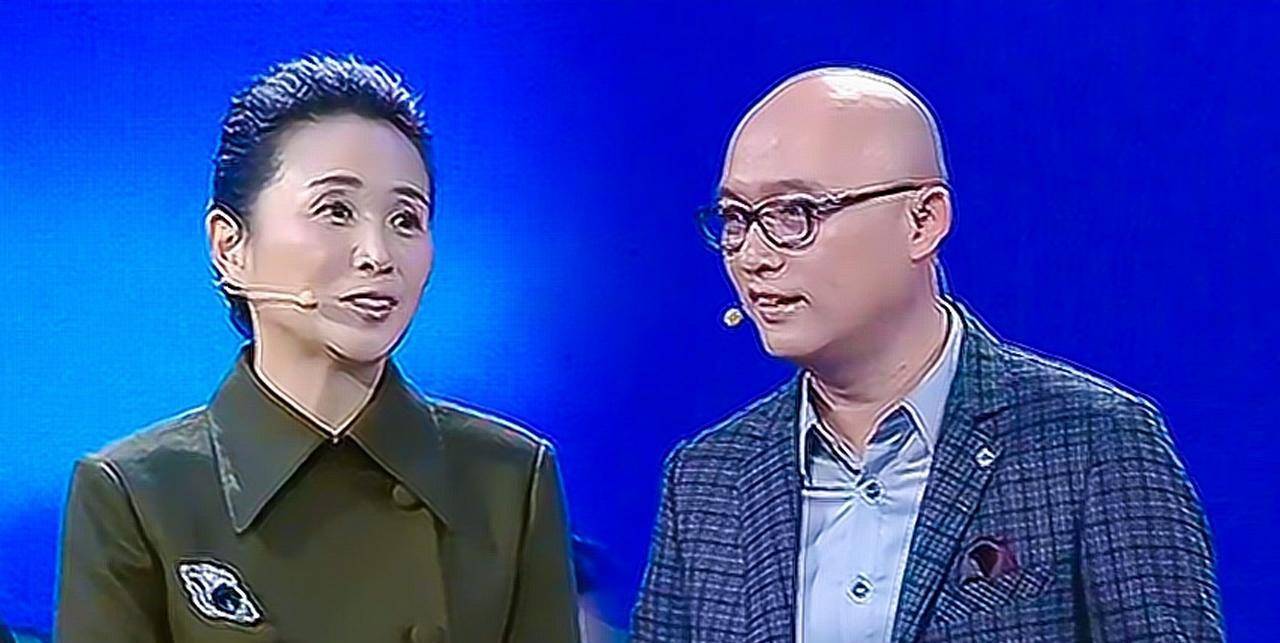 《非诚勿扰》的黄菡吗,7年后现身,容貌苍老已经认不出_节目_孟非_嘉宾