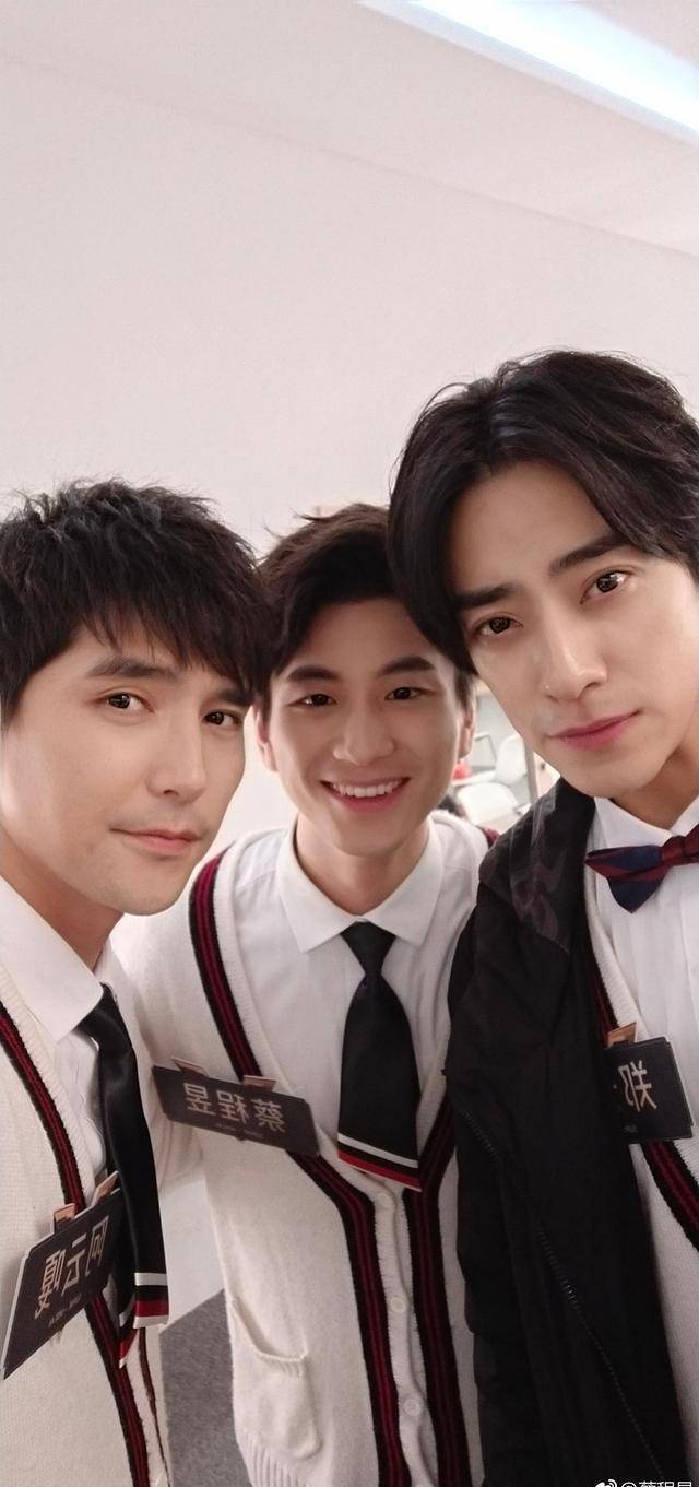 《声入人心》:惨还是没有cp的蔡程昱惨!_阿云嘎_谈判_哥哥