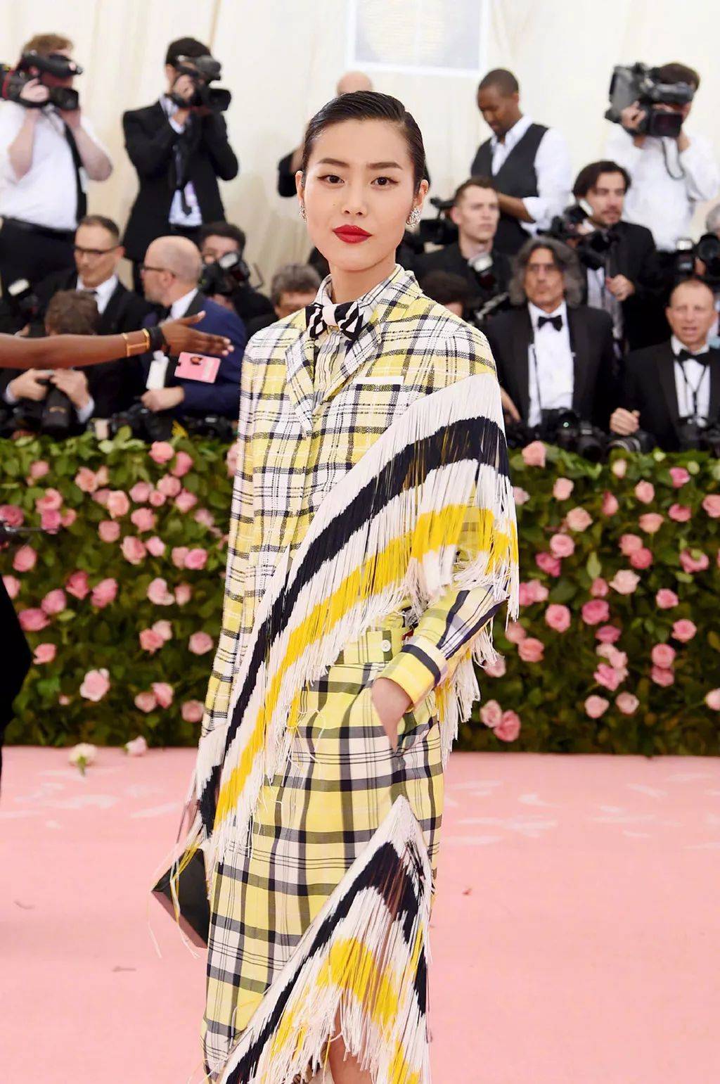 刘雯met gala的十一次红毯之路_礼服_造型_beauty