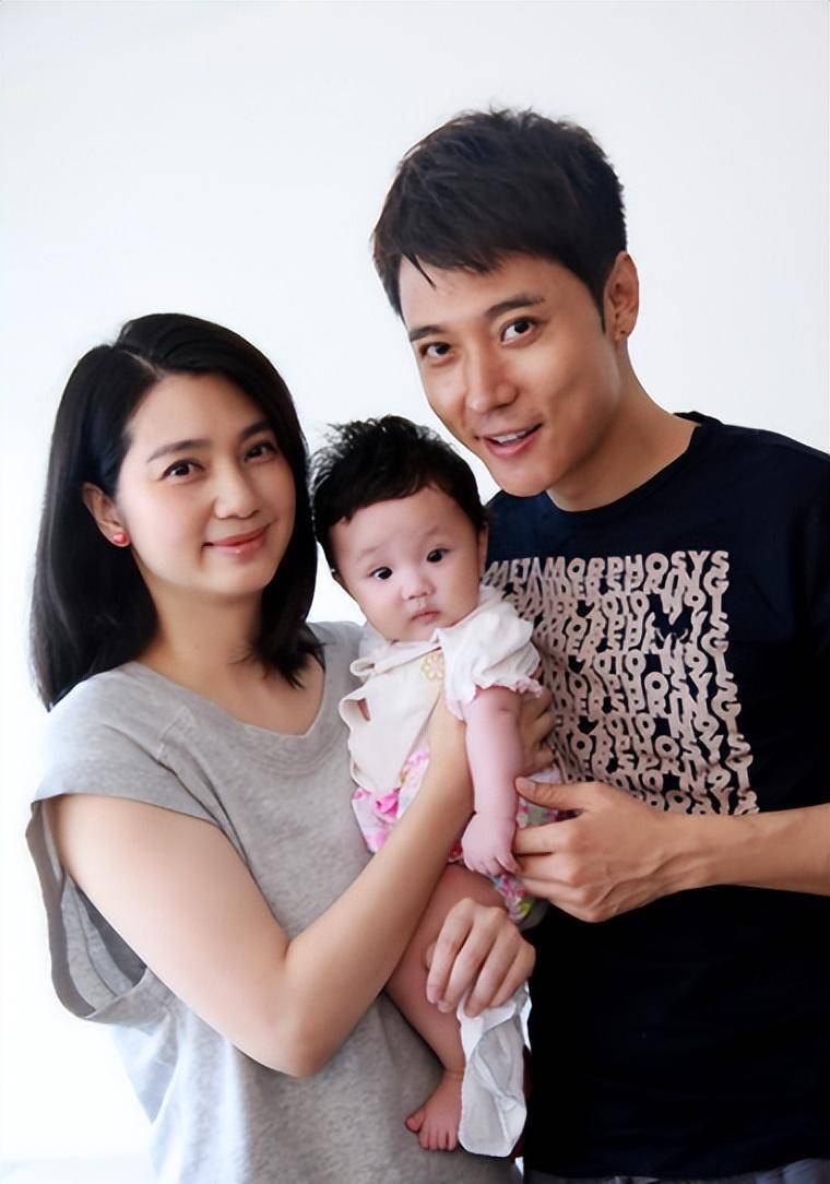 "吸渣体质"洪欣:遇到的男人一个比一个渣,"恋爱脑"害了自己_富豪_因为