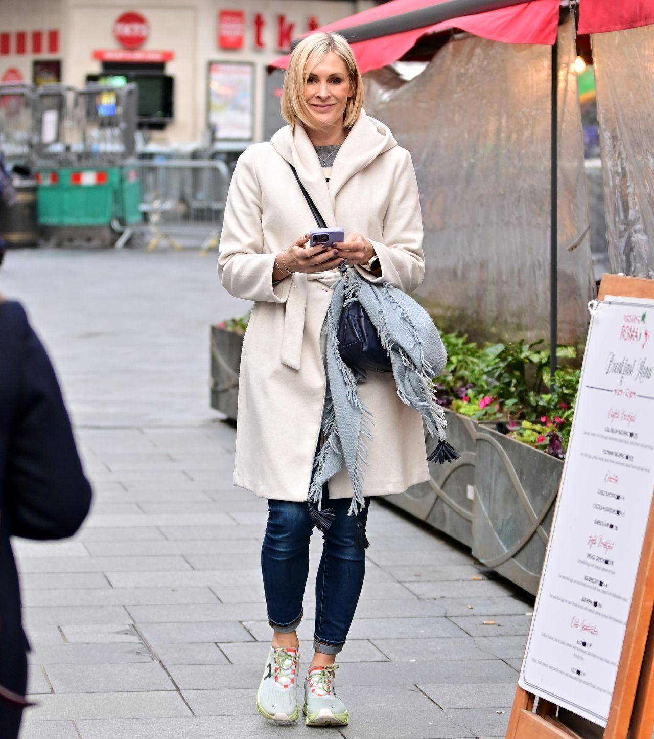 今日欧美明星时尚街拍图集(2023年1月11日)_电影_美国_潮流