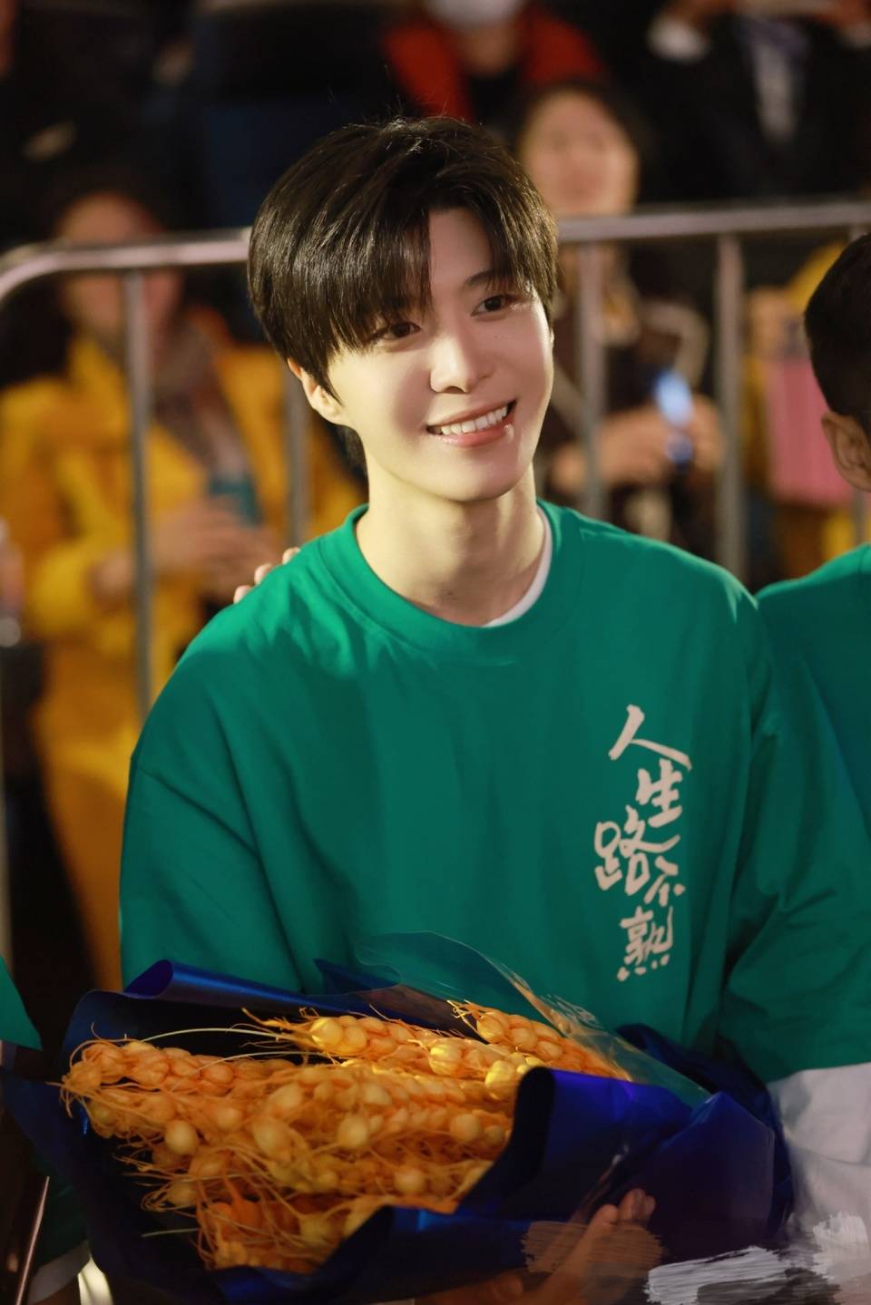 网友称范丞丞是范冰冰洪金宝的儿子,公关紧急取证,起诉造谣网友_处理