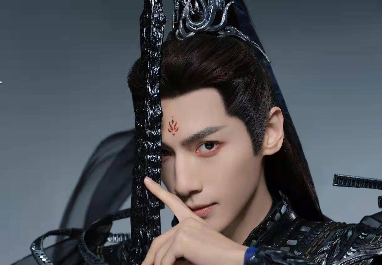 一眼万年和丑爆屏幕全看造型师_罗云熙_剧中_厚刘海