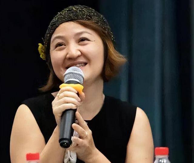 《城南旧事》演员沈洁:如今定居日本,女儿长相酷似"小英子"_林海音