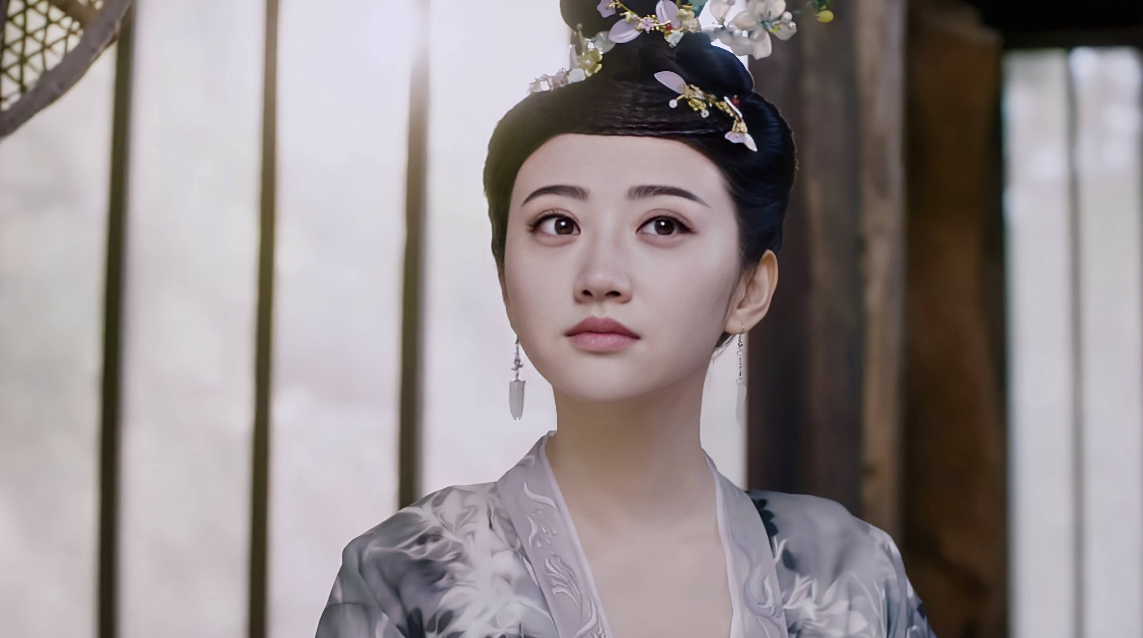 或许李俶曾想过要带回沈珍珠,但当时储位竞争激烈,弟弟李倓对太子之位