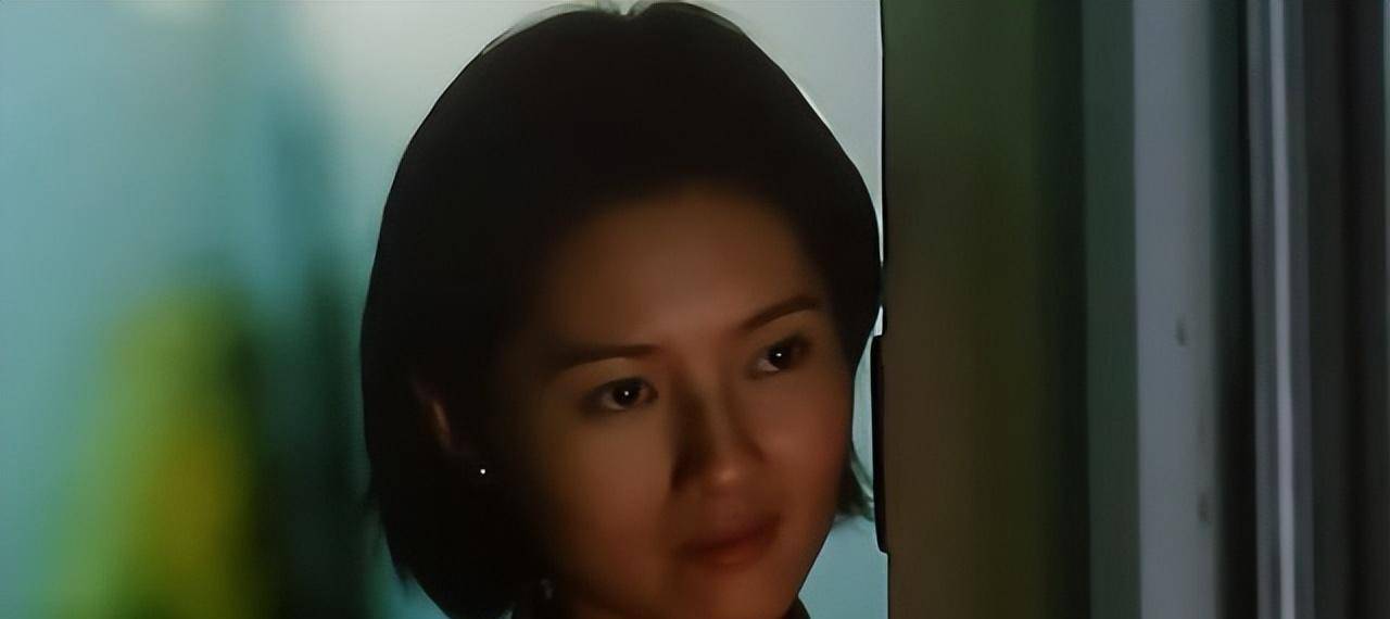 “玉女”李丽珍：靠5部“风月片”红遍全国，正红时嫁给丑男老公_电影_女神_经典