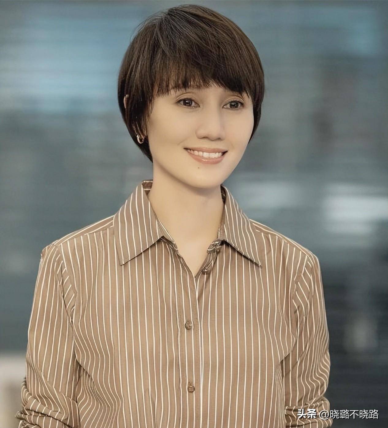 袁泉长发又土又村,短发瞬间变高级_气质_刘海_设计的