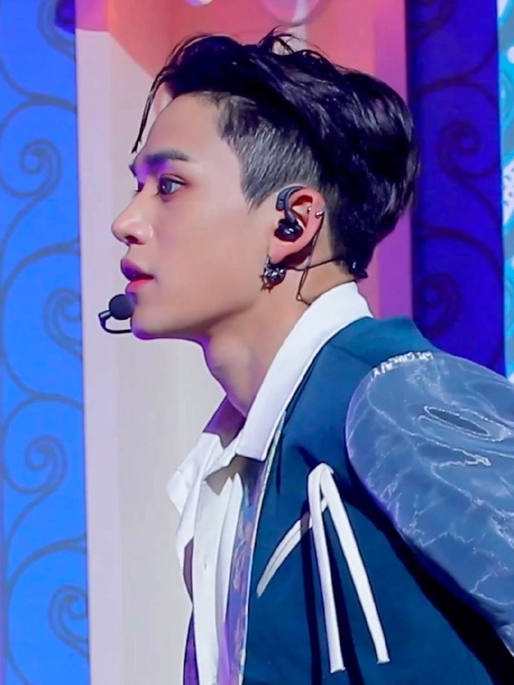 黄旭熙退出nct和威神,要开始独自活动?