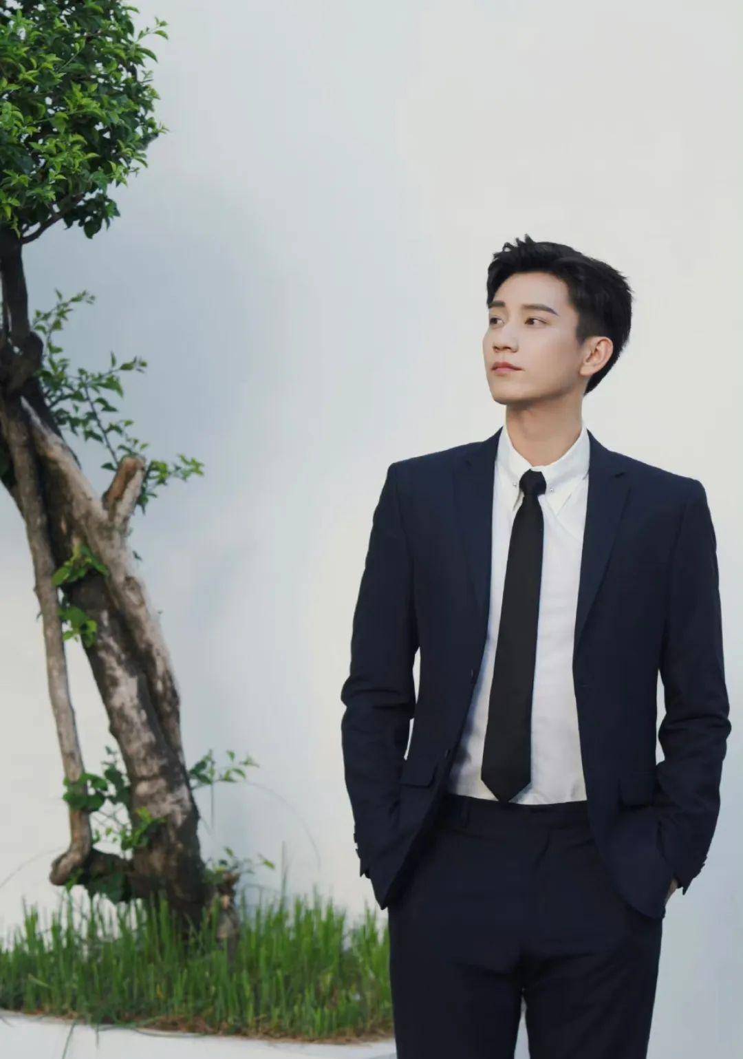 李明德,zzh,许嵩冯禧,朱珠,王子奇_许嵩跟_后续_时间