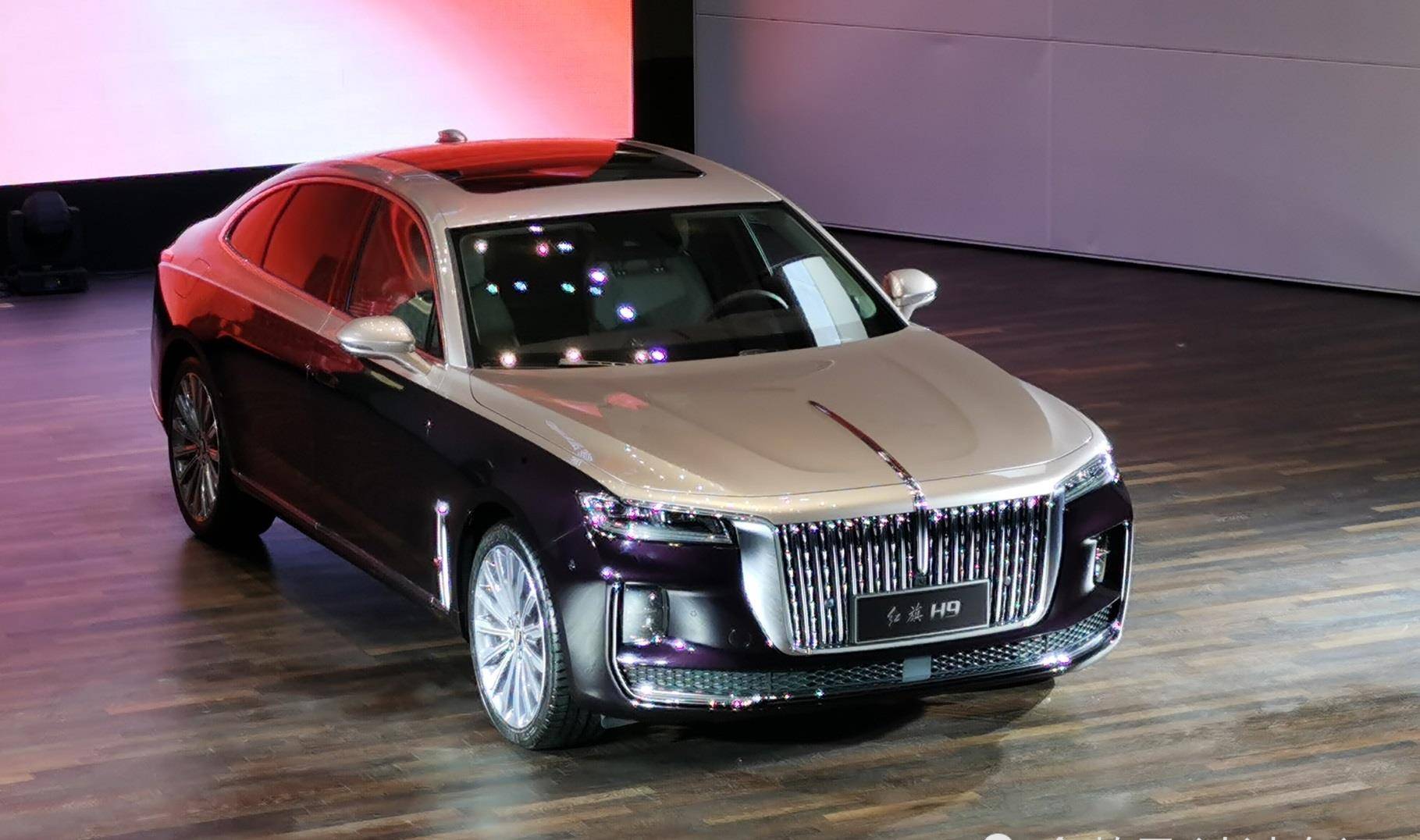 红旗h9实车正式发布,整车气场很强大,看起来非常高端_搜狐汽车_搜狐网