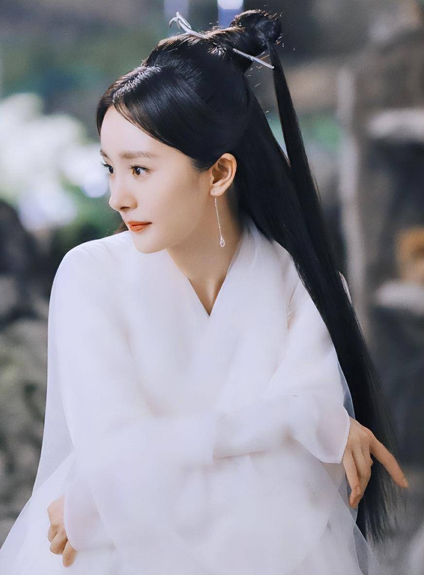 36岁的杨幂,终于为她的"贪得无厌"付出了代价_嘉行_口碑_事业