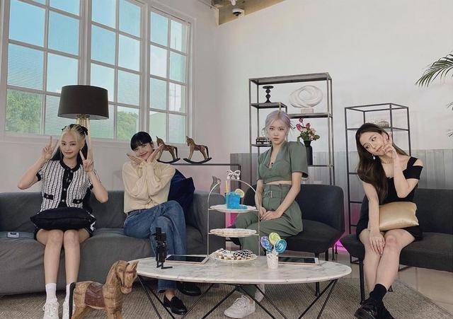 我粉了!_风格_颜色_身材