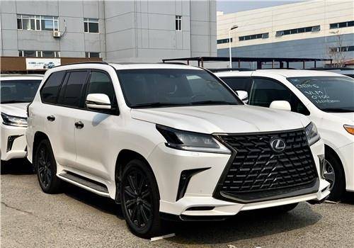 雷克萨斯"lx570"国六顶级限量版进港,八缸信仰不变!_搜狐汽车_搜狐网