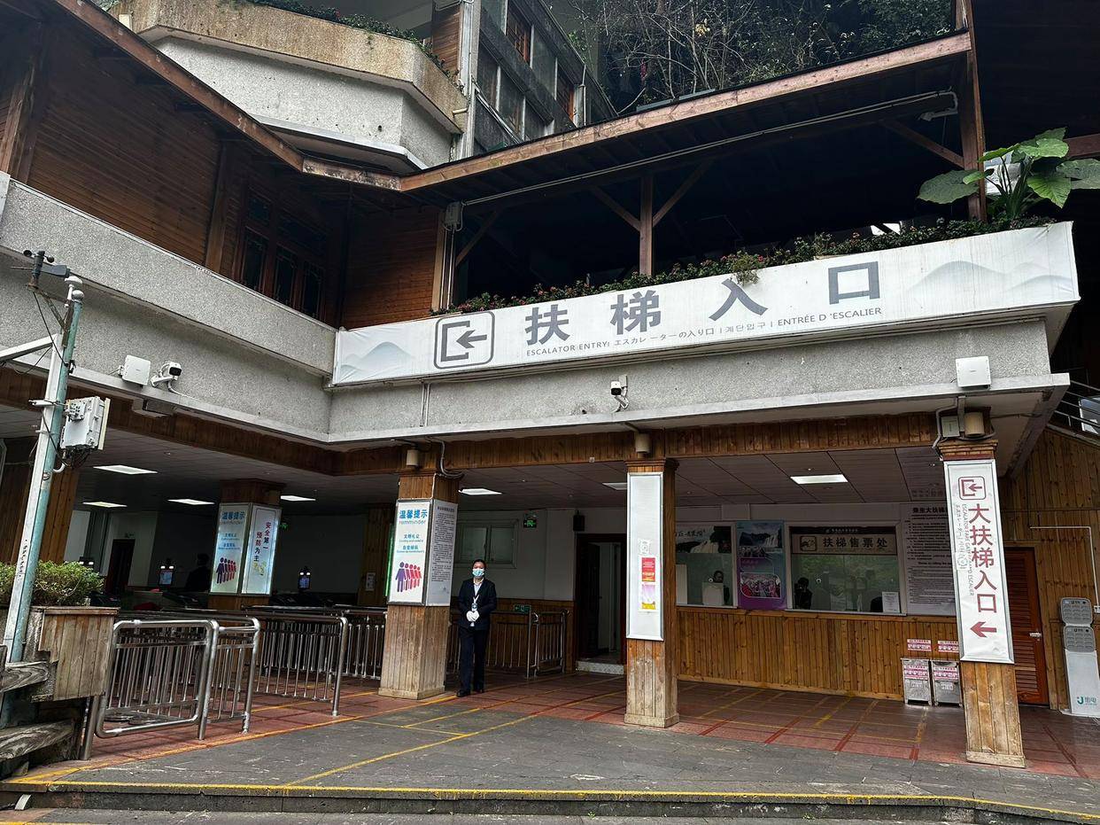 贵州旅游团五日报价多少钱（贵州旅游旅行团报价查询）