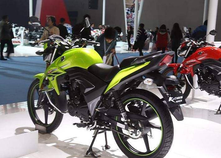 号称"性能小钢炮"街车,性能不输150cc车型,售8890元_搜狐汽车_搜狐网