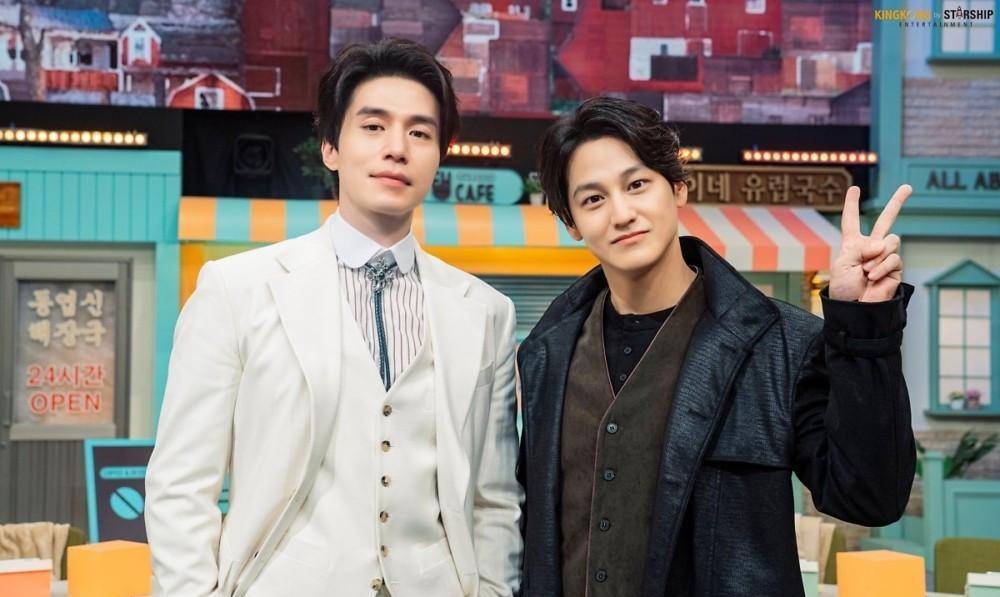 最新公开的是李栋旭与金泛出演综艺《惊人的星期六》的花絮照 ft.