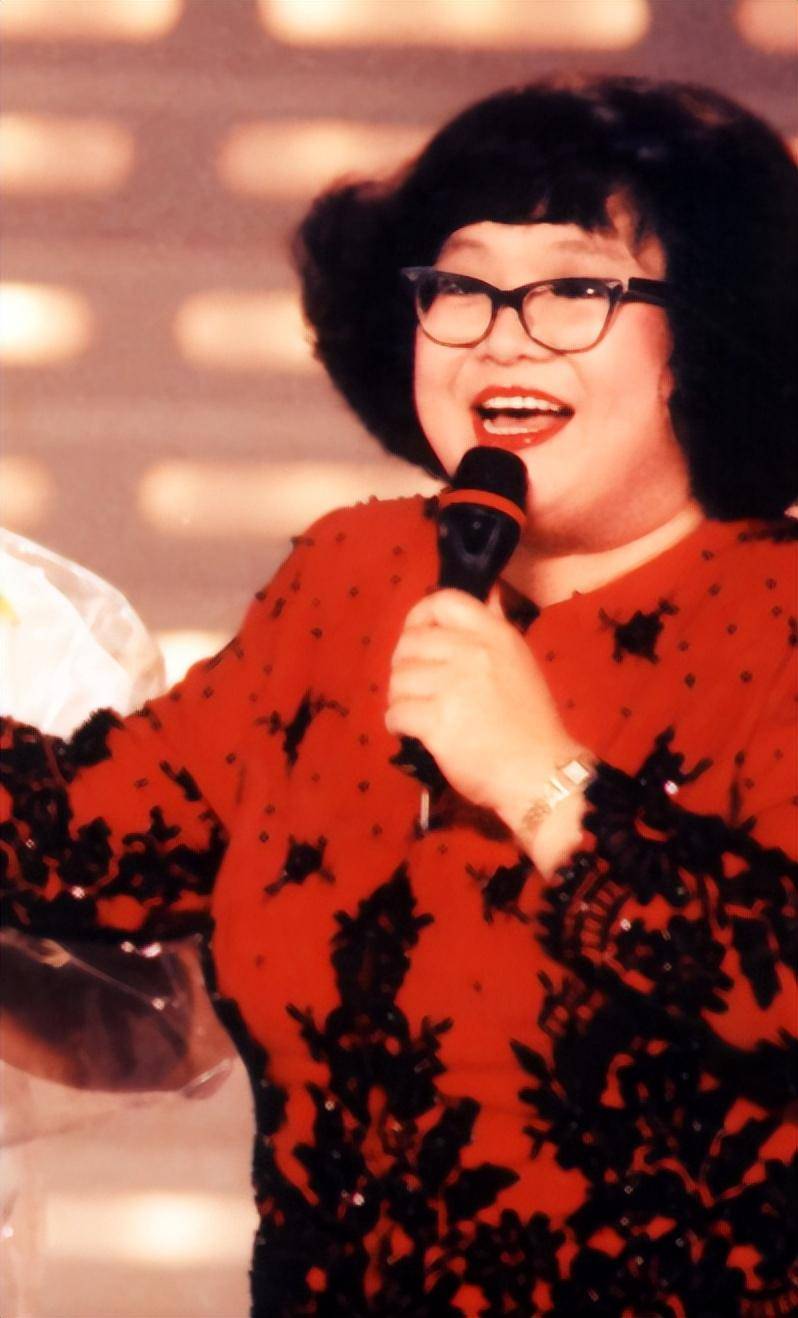 在怀孕期间,沈殿霞就已经知道郑少秋和沈殿霞在一起,只不过她不想放弃