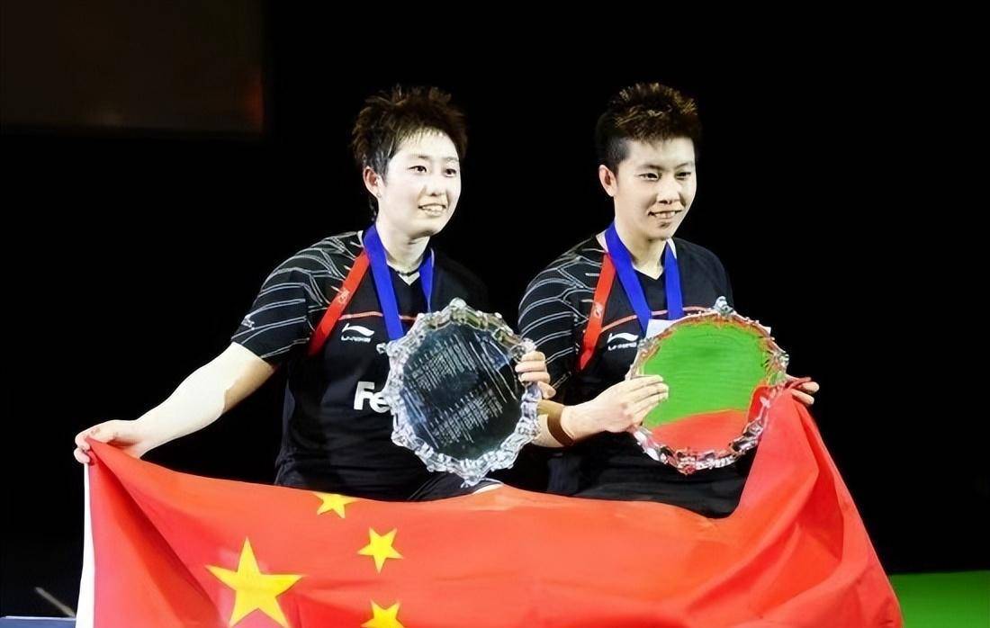 羽毛球冠军于洋:运动生涯令人唏嘘,后来却退役卖衣服,婚恋成谜_王晓理