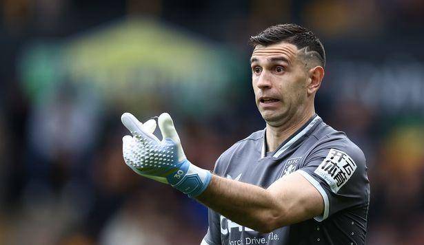 英超波切蒂诺敦促俱乐部与曼联争夺新门将大马丁_阿斯顿维拉_切尔西