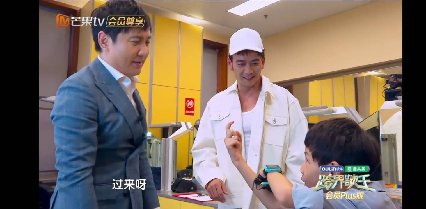 杨烁回应:别给我老婆添堵了,杨雨辰后援会证实杨烁现在改变很多_儿子