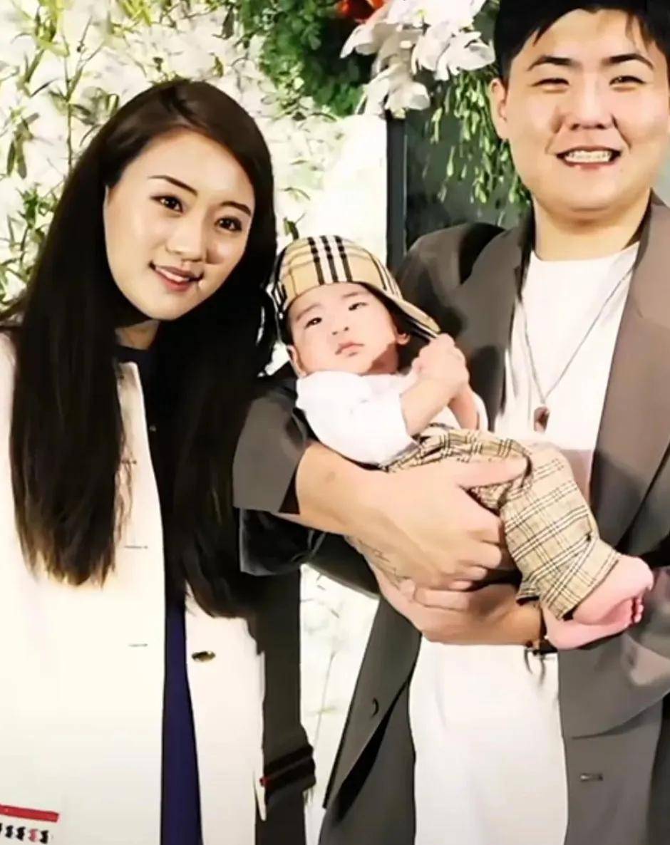 女儿孙子仅差4岁,45岁生二胎让人羡慕_林傲霏_徐梦迪_儿子