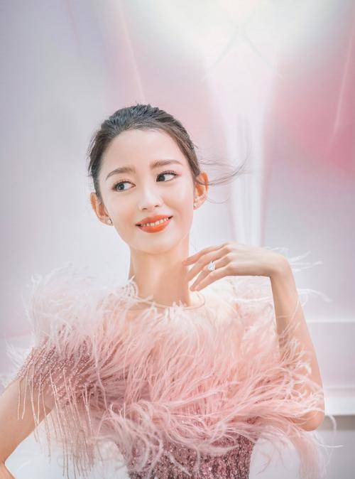  吉娜吃饭工作依然在练舞！郎朗：吉娜已经跳舞跳魔怔了 (图3)