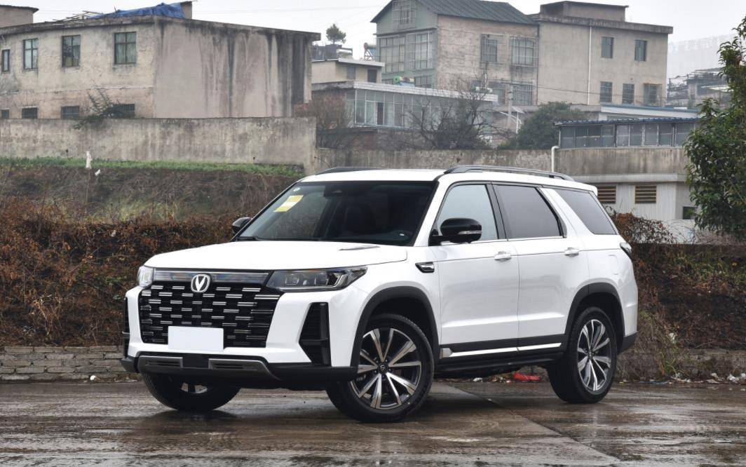 2023款长安cs95 plus,发动机变速箱更换,3排7座四驱18万_搜狐汽车