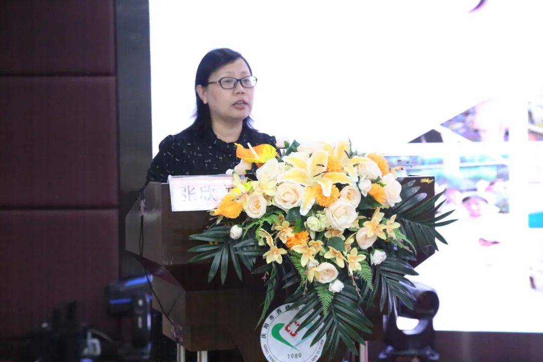 妇产科李丹副主任医师进行《射频技术在产后康复中的应用实践》专题