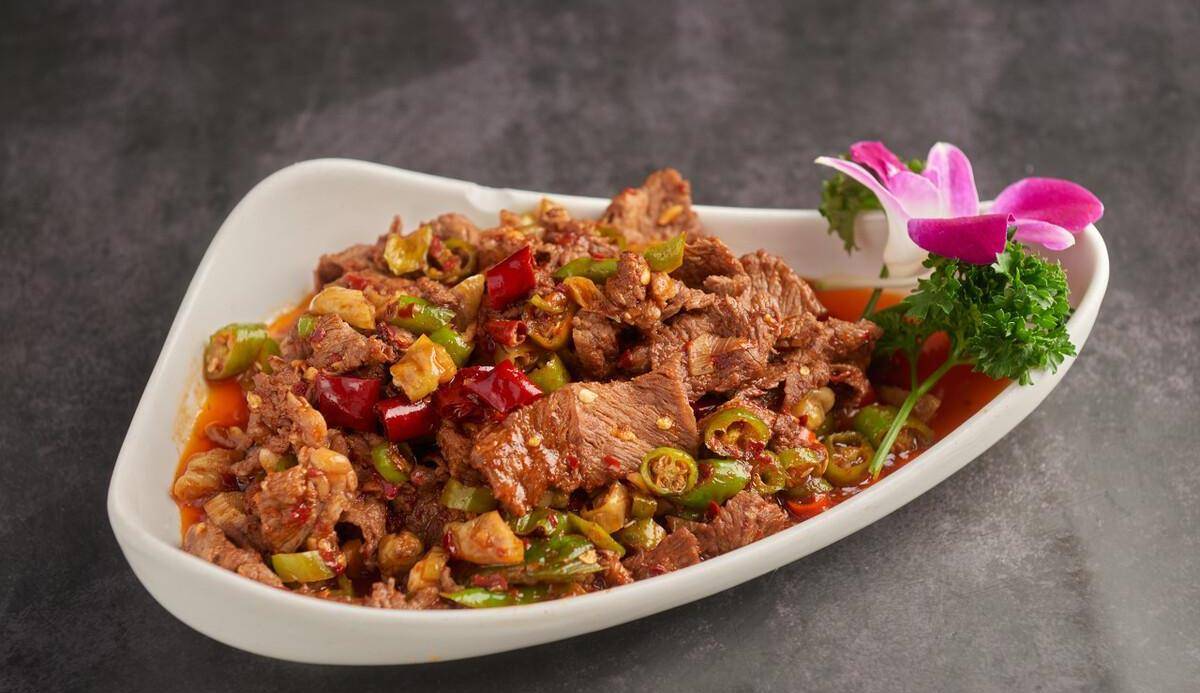 超级下饭的美食-泡椒炒牛肉,一顿能吃三碗饭_食用_生姜_大蒜