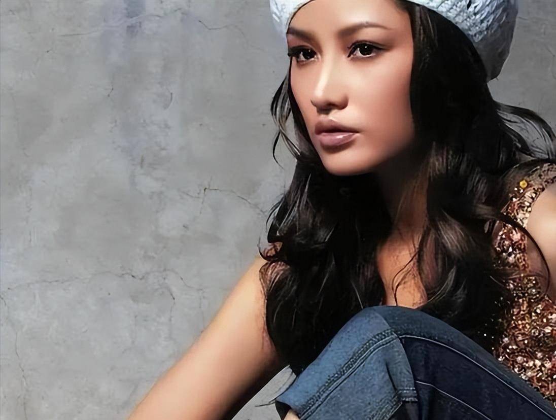 这一次,52岁的的瞿颖,让所有人都眼前一亮!_生活_事业_男友